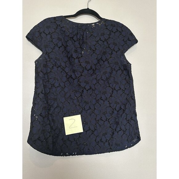 J. Crew Flower Lace Cap Sleeve Blouse Top SZ 10 Navy Key Hole Pullover Preppy - Picture 7 of 9